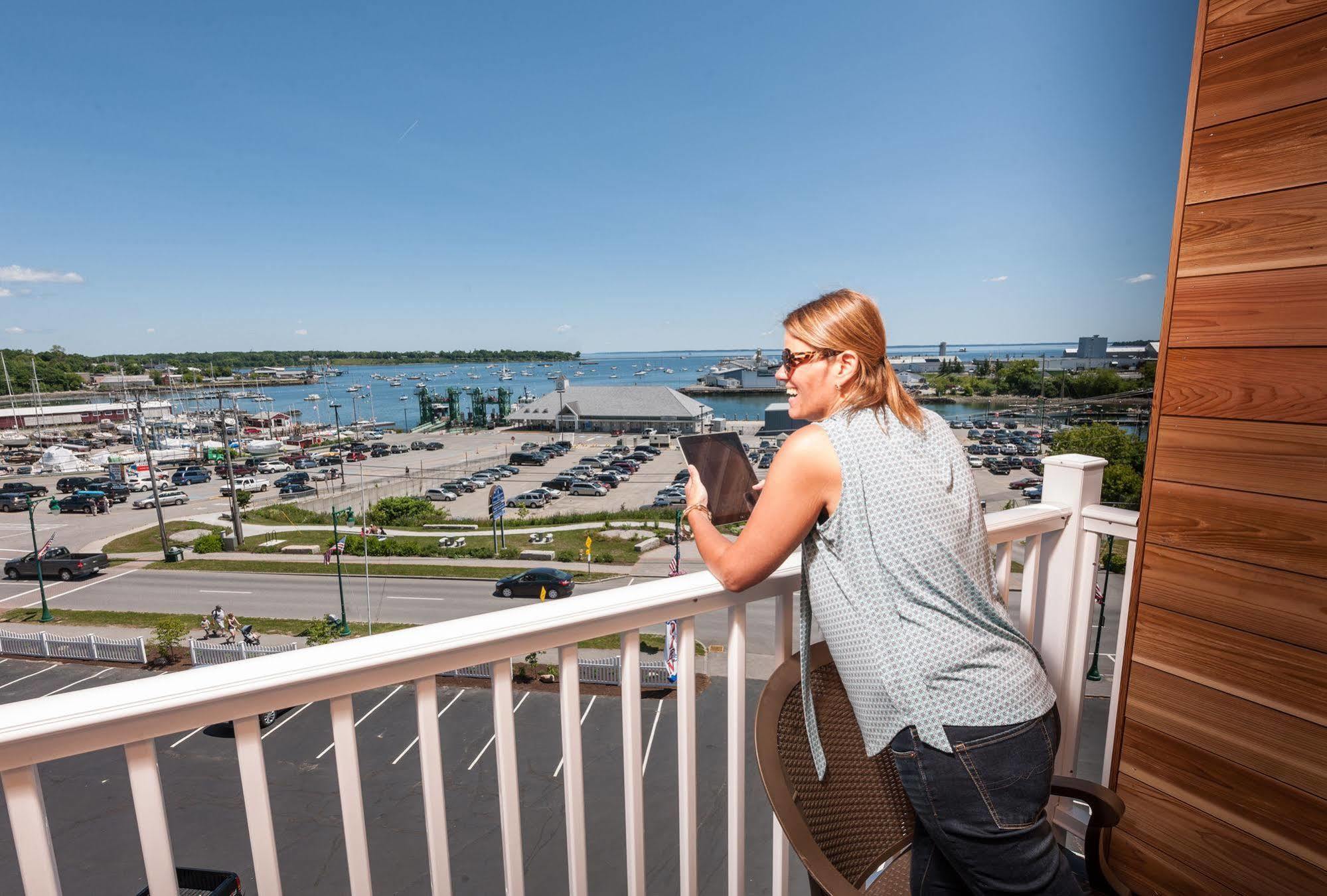 Rockland Harbor Hotel Exteriör bild